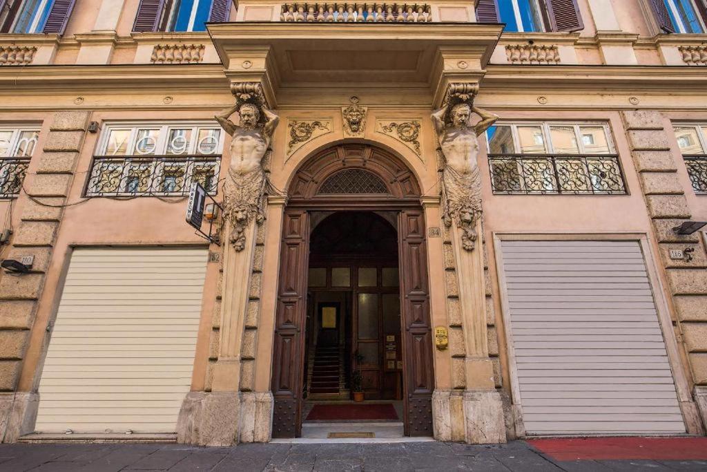 Отель Tlv Navona Рим Экстерьер фото