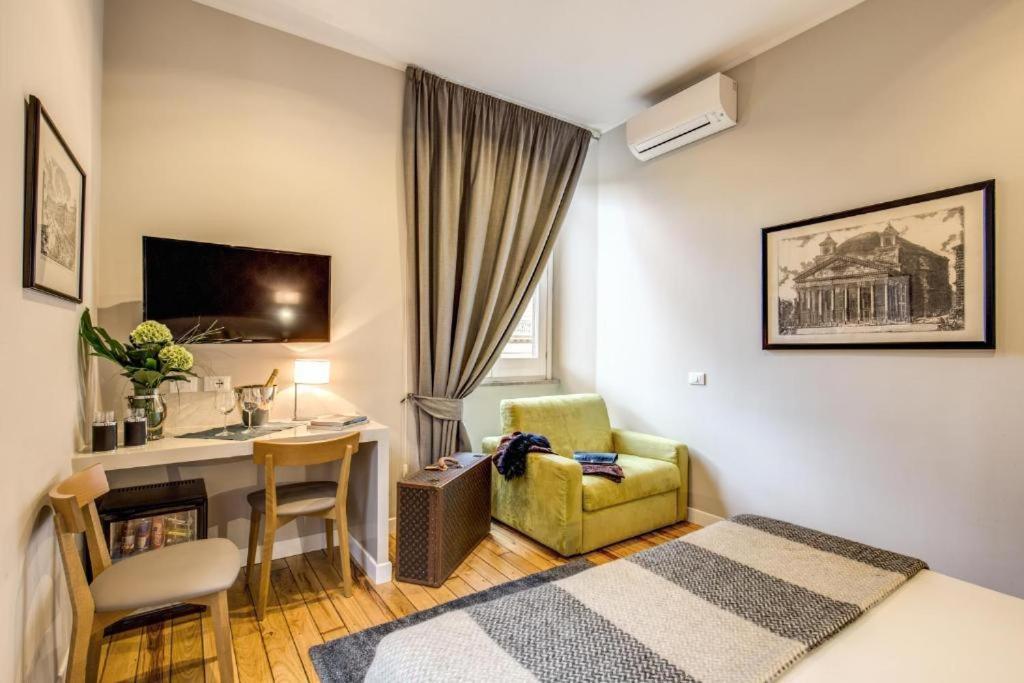Отель Tlv Navona Рим Экстерьер фото